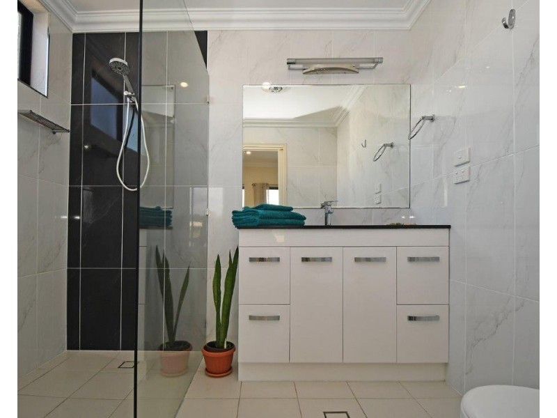 25 Northshore Avenue, Toogoom QLD 4655