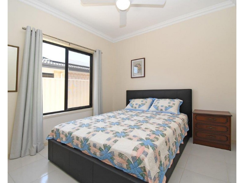 25 Northshore Avenue, Toogoom QLD 4655