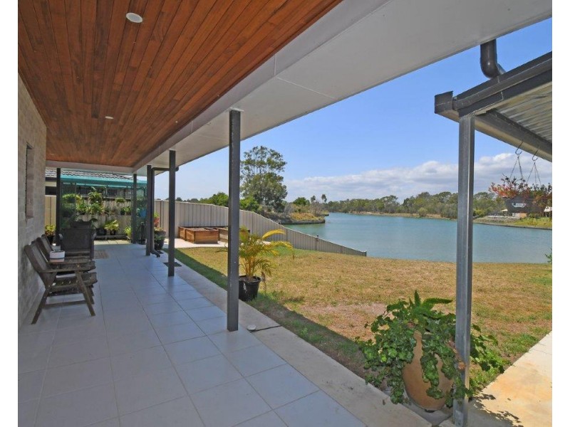 25 Northshore Avenue, Toogoom QLD 4655
