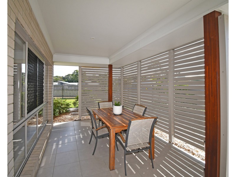 2 CASTAWAY COURT, Toogoom QLD 4655