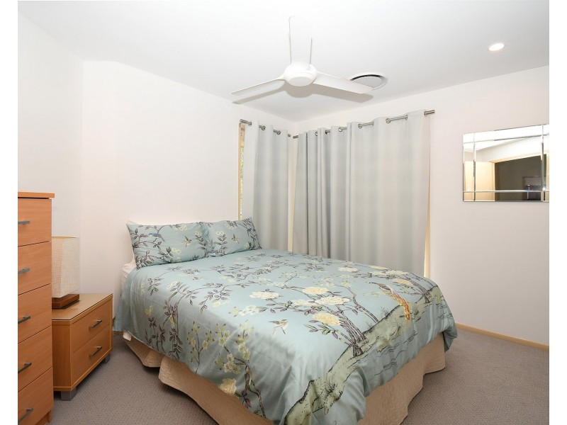 5 KALINDA COURT, Toogoom QLD 4655