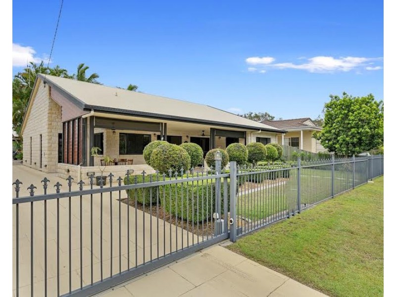 99 RIVERVIEW DRIVE, Burrum Heads QLD 4659