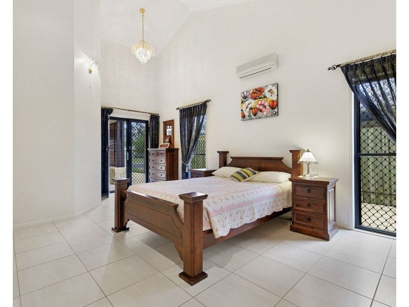 99 RIVERVIEW DRIVE, Burrum Heads QLD 4659