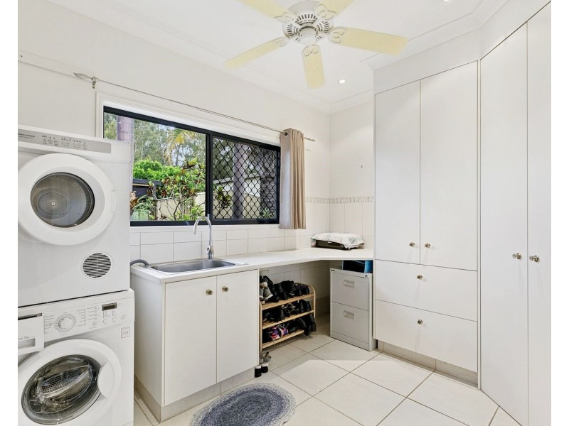 99 RIVERVIEW DRIVE, Burrum Heads QLD 4659