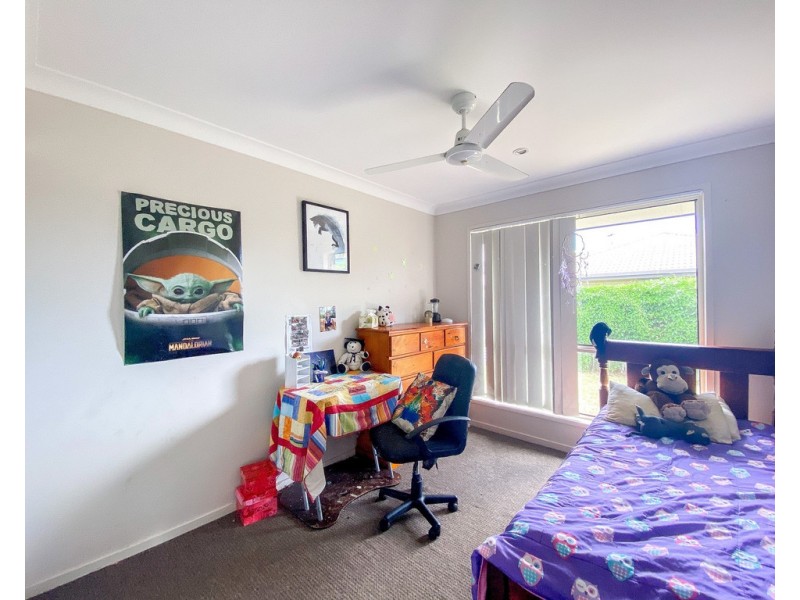 24 Seashore Way, Toogoom QLD 4655