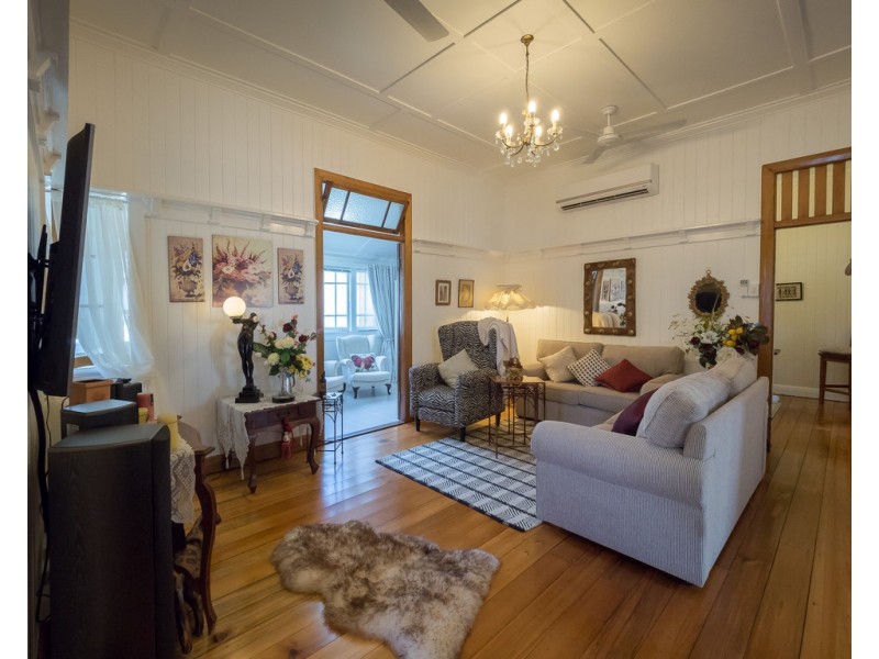 32 SHELLCOT STREET, Toogoom QLD 4655