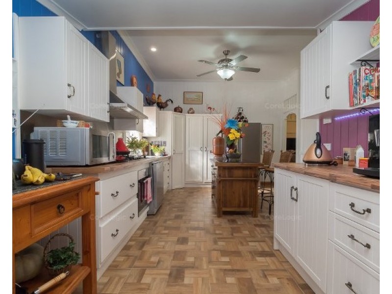 32 SHELLCOT STREET, Toogoom QLD 4655