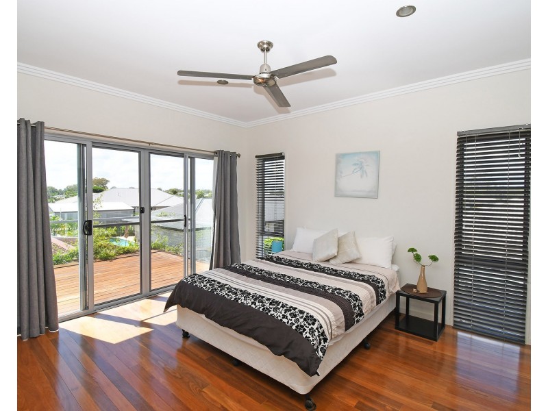 69 KINGFISHER PARADE, Toogoom QLD 4655