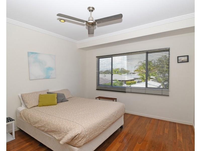69 KINGFISHER PARADE, Toogoom QLD 4655
