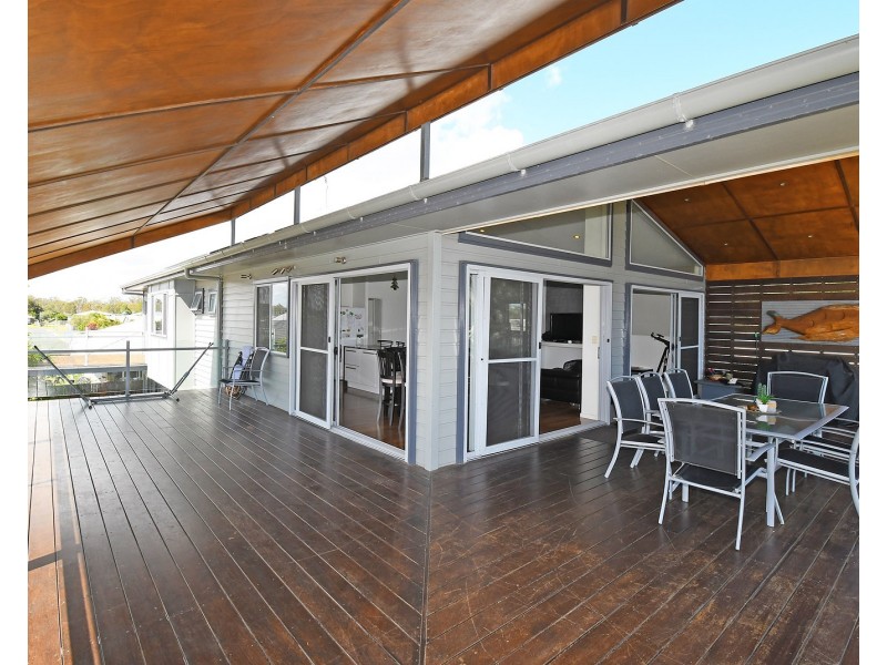 69 KINGFISHER PARADE, Toogoom QLD 4655