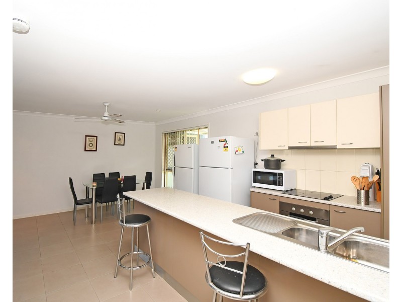 13 Oyster Court, Toogoom QLD 4655