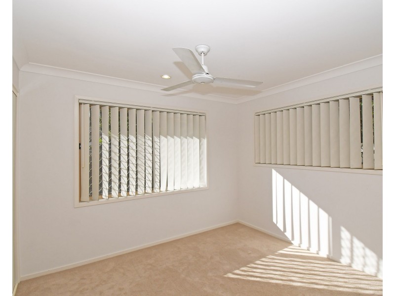 13 Oyster Court, Toogoom QLD 4655