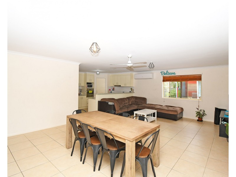 27 Tree View Road, Toogoom QLD 4655