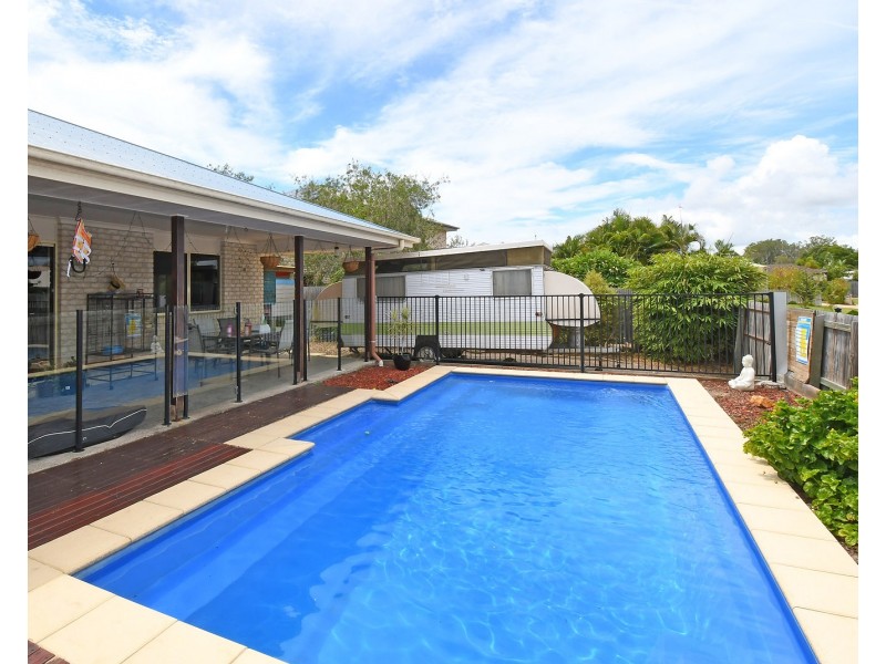 27 Tree View Road, Toogoom QLD 4655