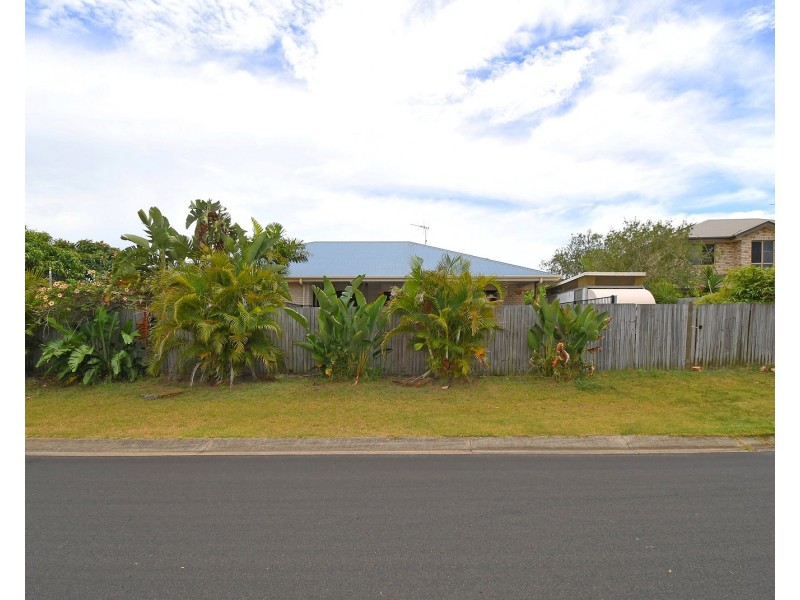 27 Tree View Road, Toogoom QLD 4655
