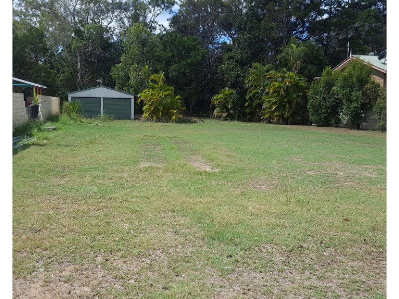 148 Kingfisher Parade, Toogoom QLD 4655