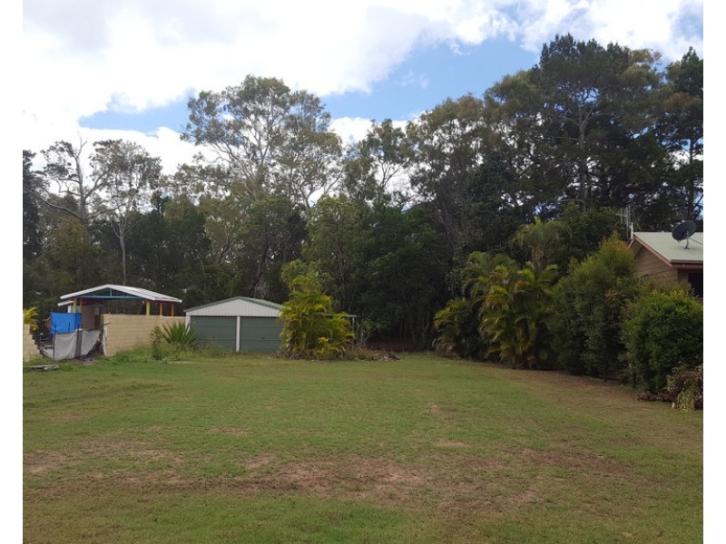 148 Kingfisher Parade, Toogoom QLD 4655