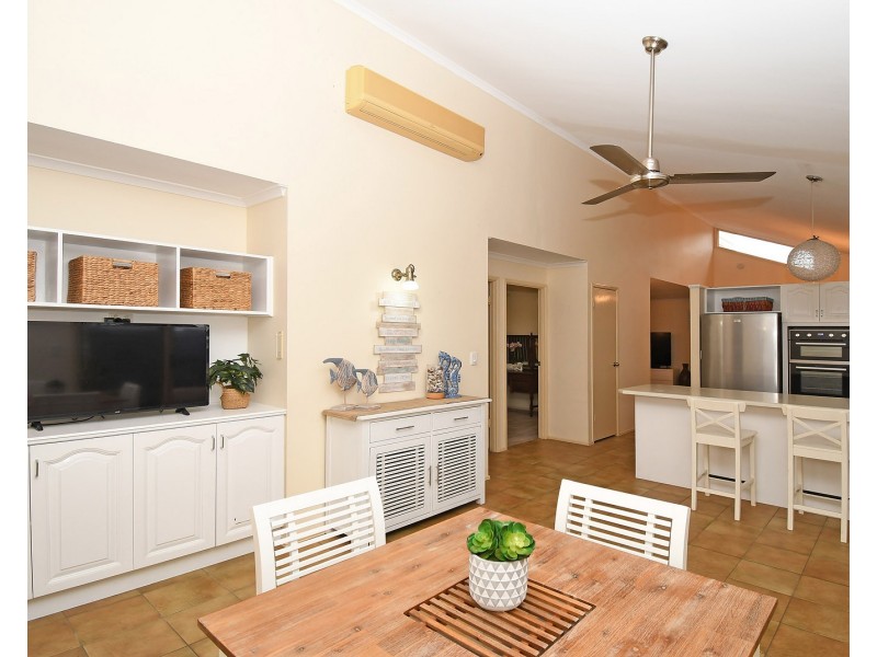 34 SHELLCOT STREET, Toogoom QLD 4655