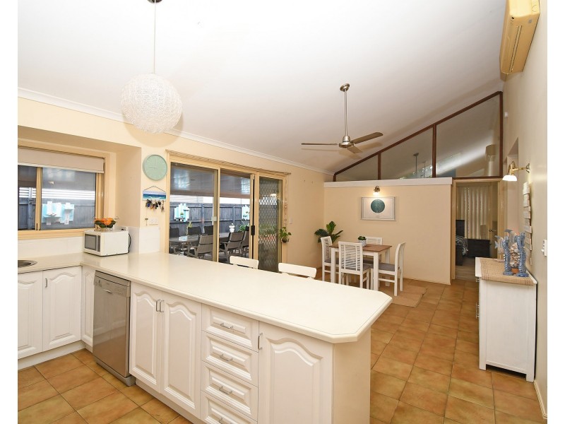 34 SHELLCOT STREET, Toogoom QLD 4655