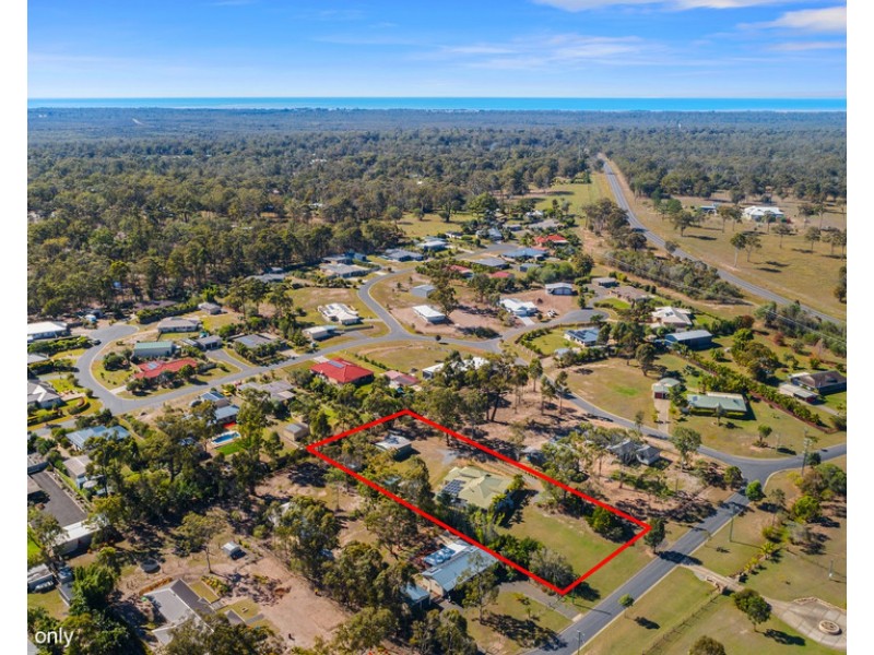 7 OAKES DRIVE, Burrum Heads QLD 4659