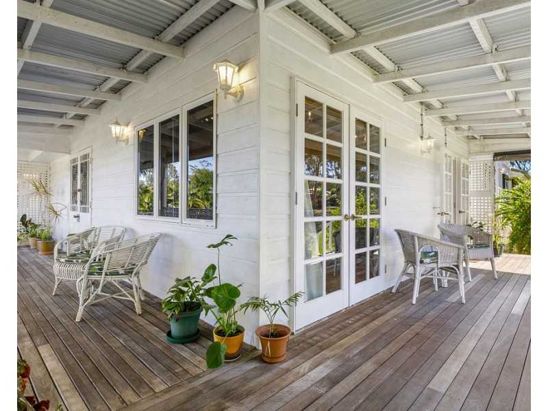 7 OAKES DRIVE, Burrum Heads QLD 4659