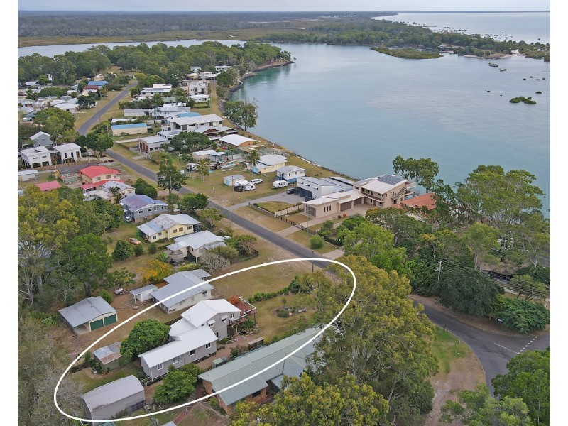 61 MORETON STREET, Toogoom QLD 4655