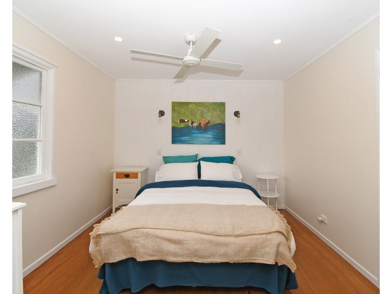 61 MORETON STREET, Toogoom QLD 4655