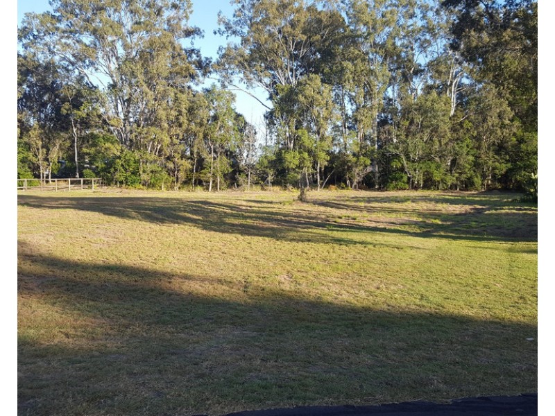 6-8 KALINDA COURT, Toogoom QLD 4655