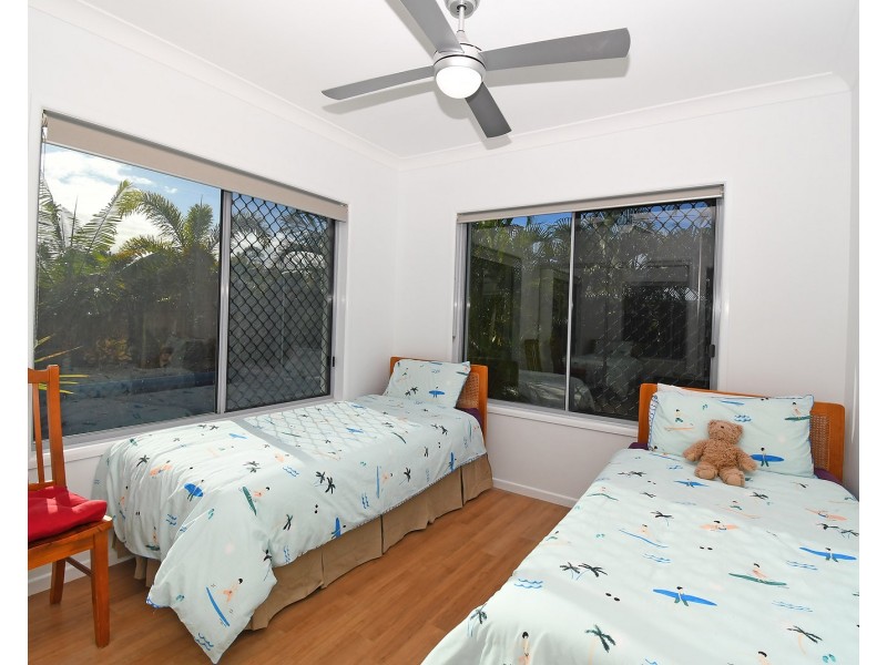 9 BEACHSIDE COURT, Toogoom QLD 4655