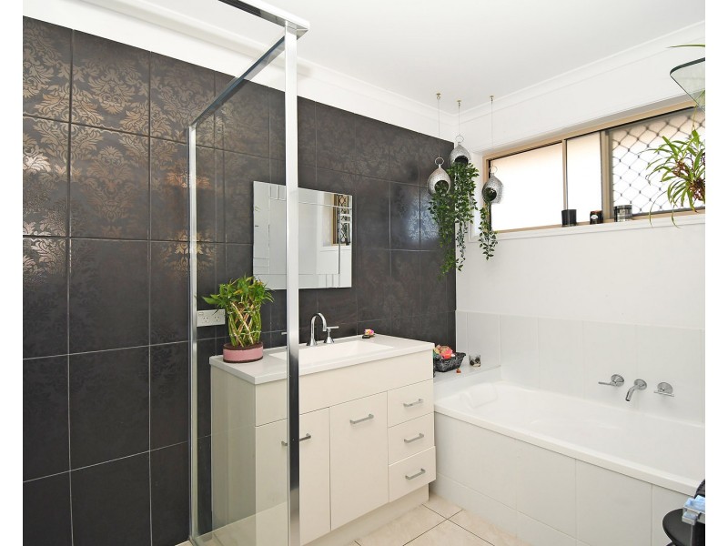 19 SEASHORE WAY, Toogoom QLD 4655