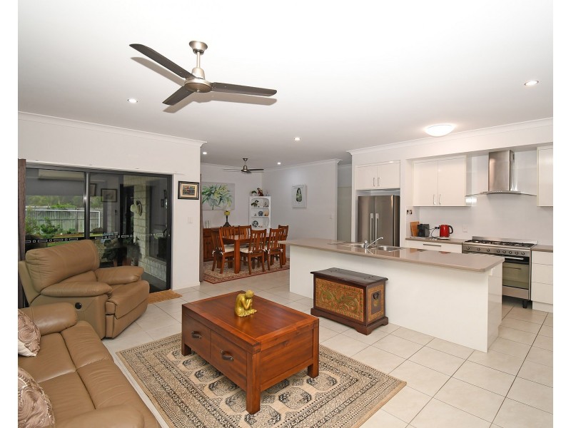 29 SHELLCOT STREET, Toogoom QLD 4655
