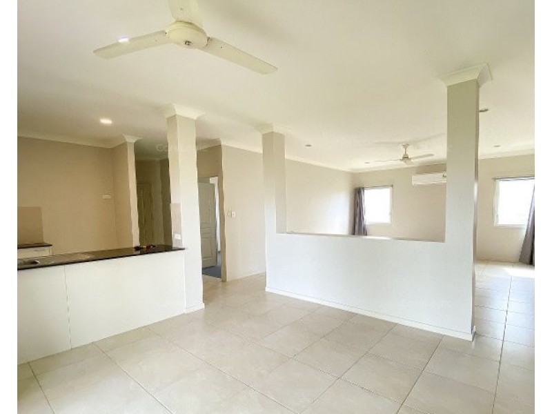 7 CLEARWATER CRESCENT, Toogoom QLD 4655