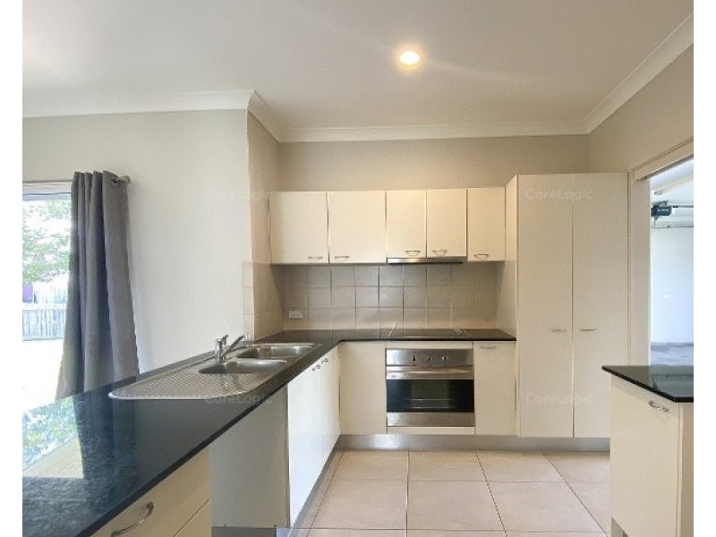 7 CLEARWATER CRESCENT, Toogoom QLD 4655