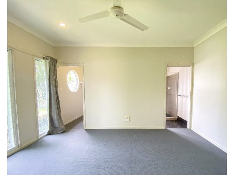 7 CLEARWATER CRESCENT, Toogoom QLD 4655