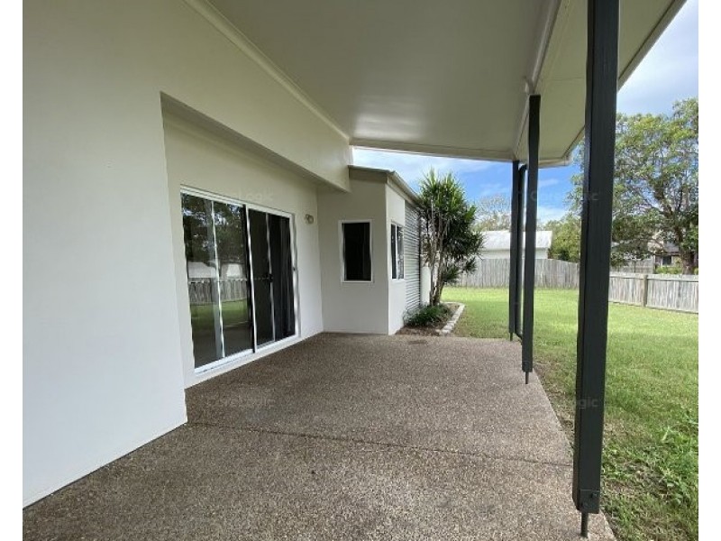 7 CLEARWATER CRESCENT, Toogoom QLD 4655