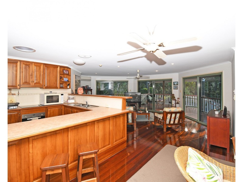 150 KINGFISHER PARADE, Toogoom QLD 4655