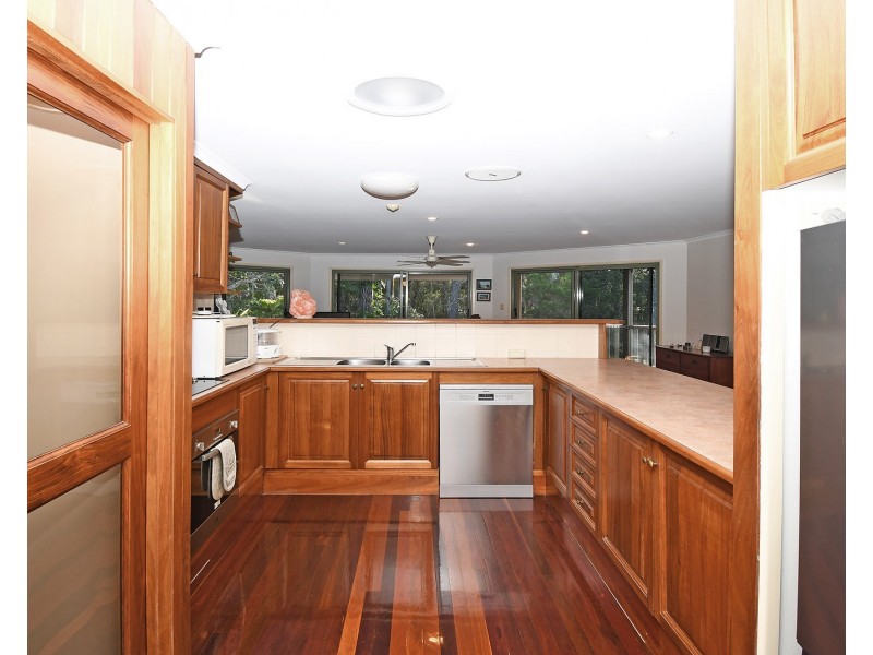 150 KINGFISHER PARADE, Toogoom QLD 4655