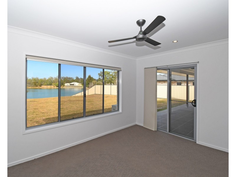43 NORTHSHORE AVENUE, Toogoom QLD 4655