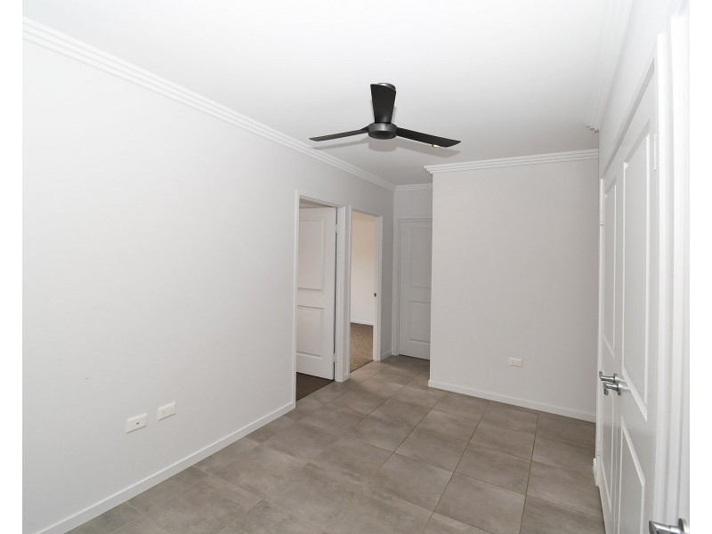 43 NORTHSHORE AVENUE, Toogoom QLD 4655
