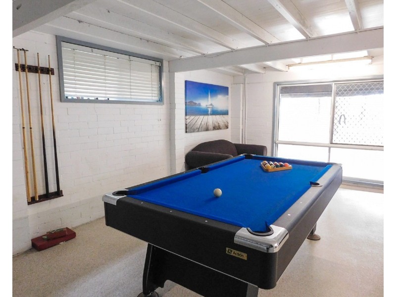 44 KINGFISHER PARADE, Toogoom QLD 4655