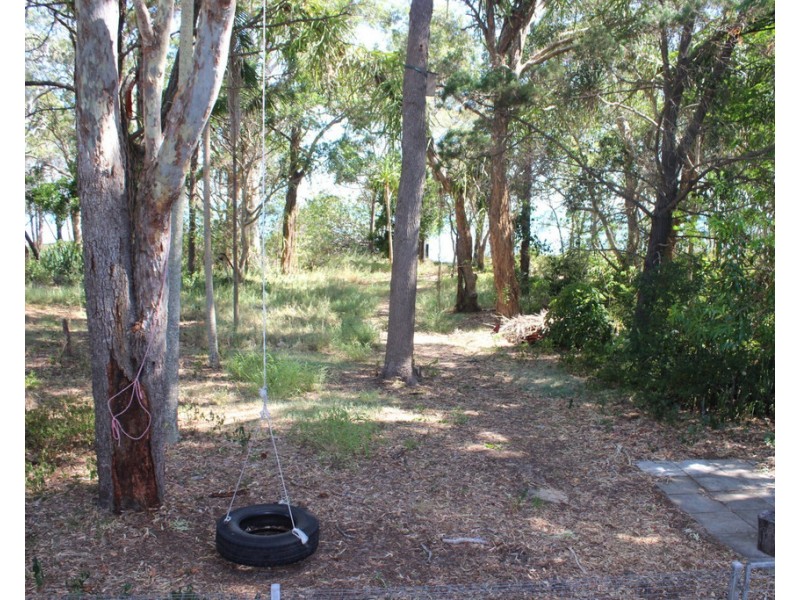 44 KINGFISHER PARADE, Toogoom QLD 4655