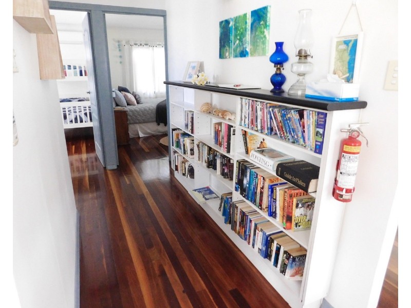 44 KINGFISHER PARADE, Toogoom QLD 4655