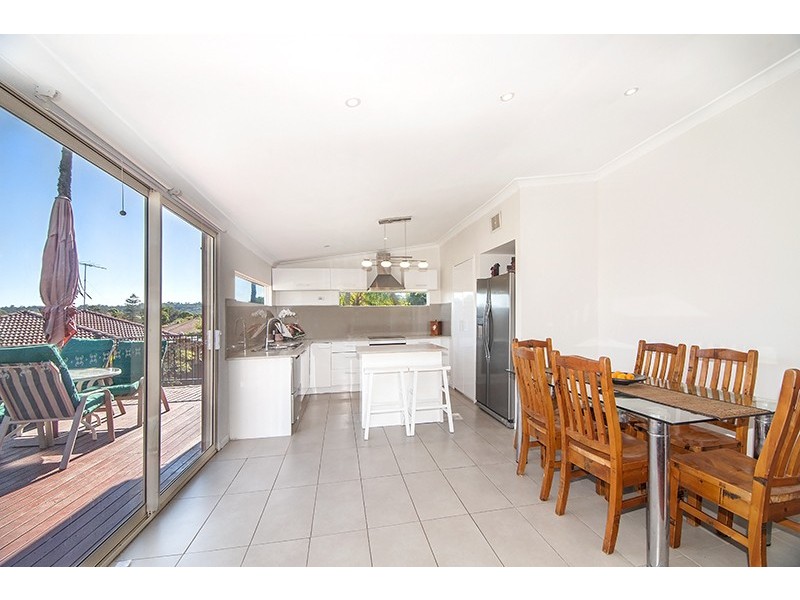 8 Durness Place, St Andrews NSW 2566