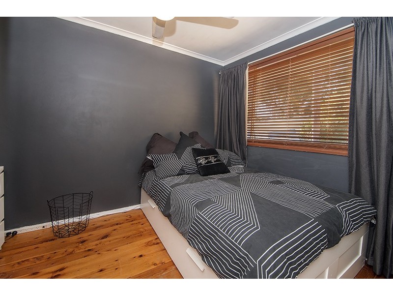 8 Durness Place, St Andrews NSW 2566