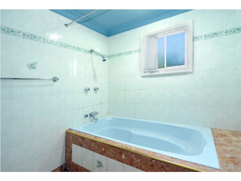 30 FRASER ROAD, Canley Vale NSW 2166