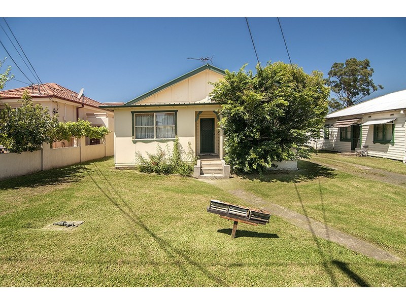 8-10 Diprose Street, Fairfield NSW 2165