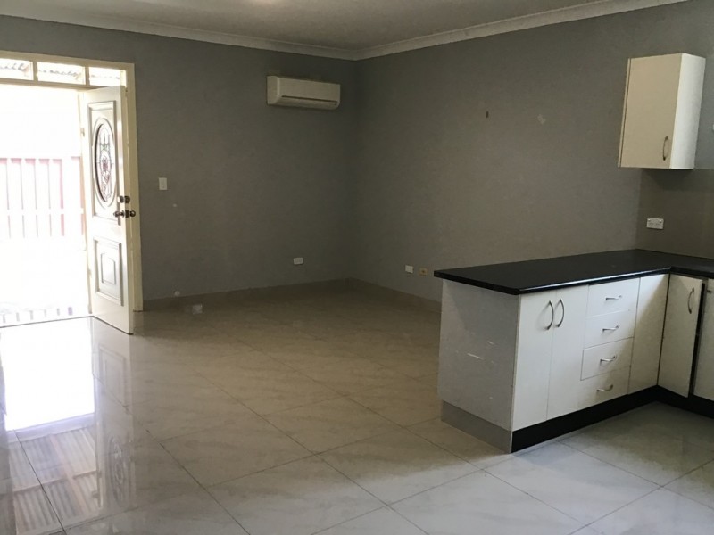 24a Beale Cres, Fairfield West NSW 2165