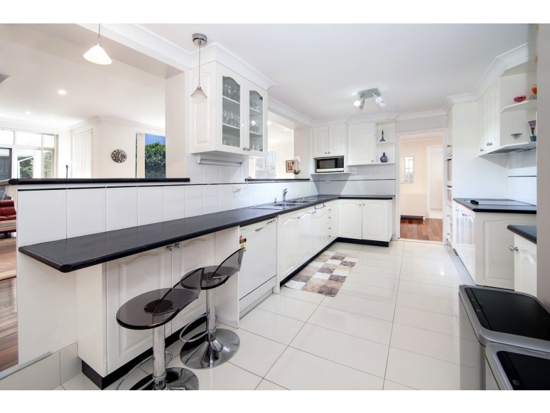 37 Triten Avenue, Greenfield Park NSW 2176