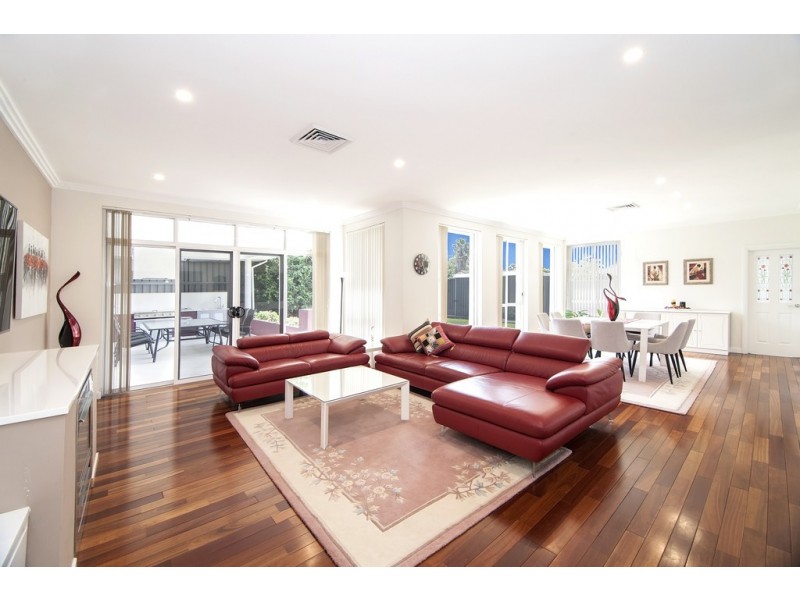 37 Triten Avenue, Greenfield Park NSW 2176