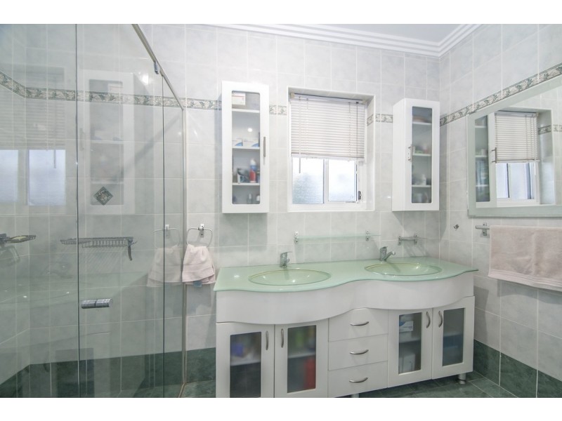 37 Triten Avenue, Greenfield Park NSW 2176